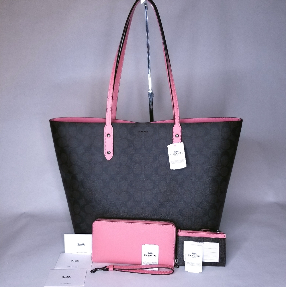 COACH SIGNATURE SET 3P BAG WRISTLET CARD KEYCHAIN - Picture 7 of 13